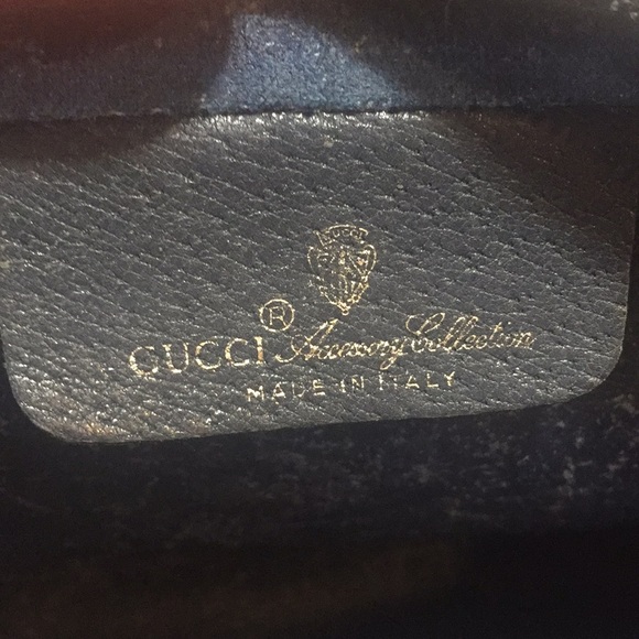 ❌❌SOLD❌❌ RARE design GorG CUCCI Crossbody EUC - Picture 8 of 8